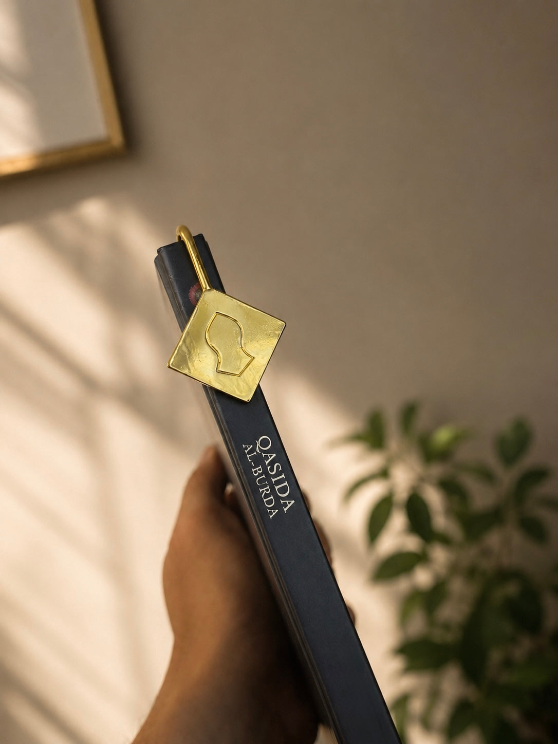 Golden Na’layn Bookmark – Ottoman Collection